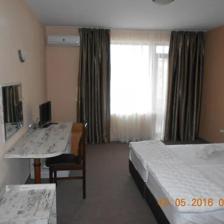 Vivas Hotel