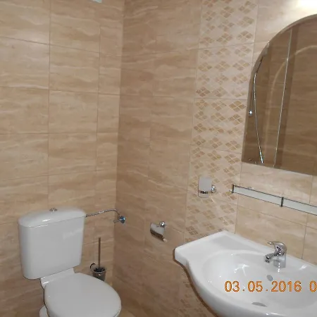 Vivas Hotel 3*